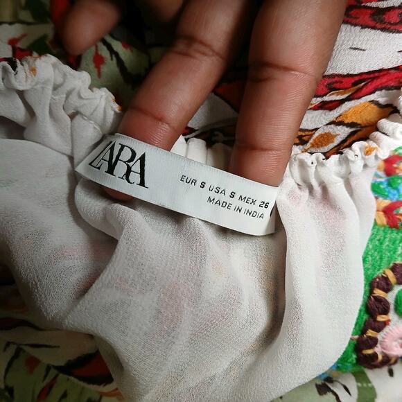 Zara Women’s Boho Embroidered Sequin Halter Sundress Size S Multicolor Festival - Picture 8 of 8